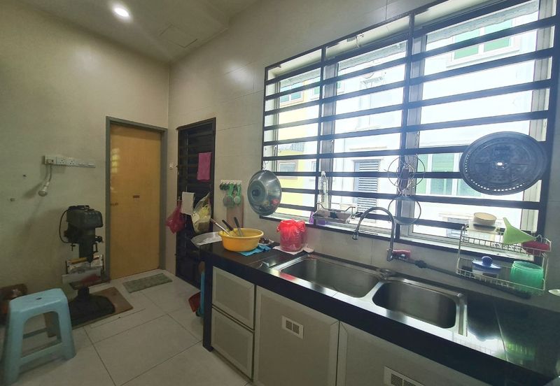 TAMAN BISTARI MENGLEMBU