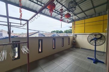 TAMAN BISTARI MENGLEMBU