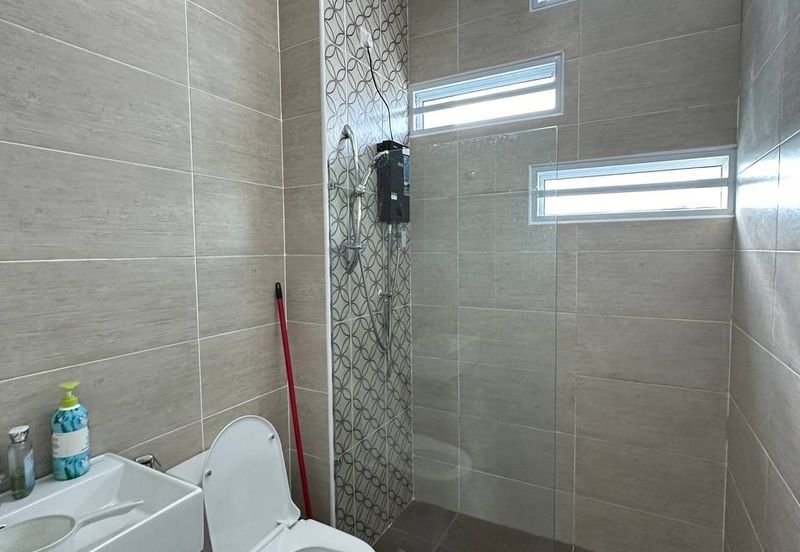 TAMAN SILIBIN SAUJANA (HILLVIEW RESIDENCE)