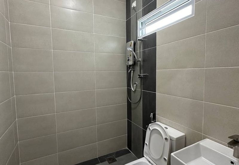 TAMAN SILIBIN SAUJANA (HILLVIEW RESIDENCE)