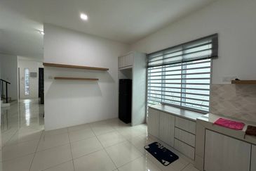 TAMAN SILIBIN SAUJANA (HILLVIEW RESIDENCE)