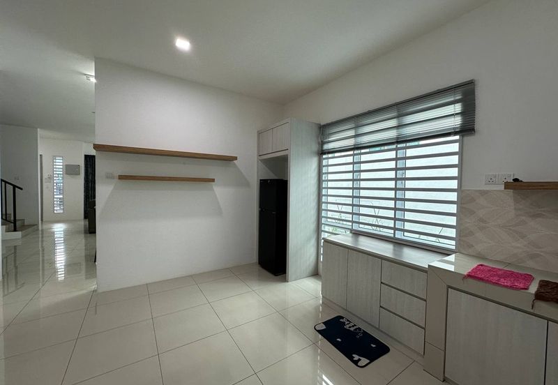 TAMAN SILIBIN SAUJANA (HILLVIEW RESIDENCE)