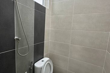 TAMAN SILIBIN SAUJANA (HILLVIEW RESIDENCE)