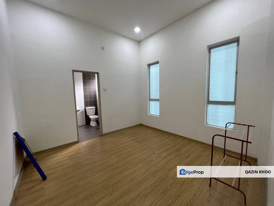 Lahat Mines Double Storey Semi D, Perak, Lahat