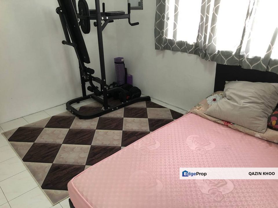 Bercham Double Storey Terrace Corner House, Perak, Ipoh