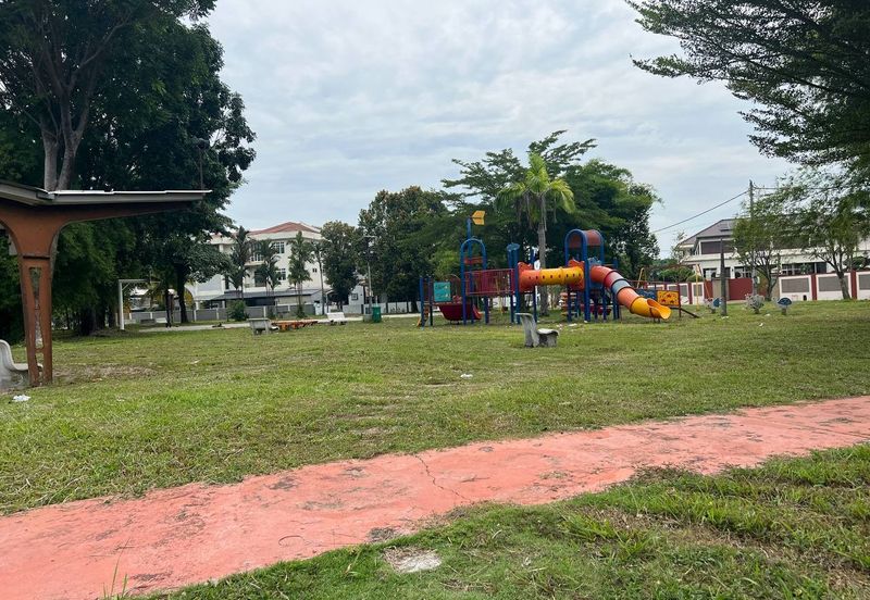 TAMAN PULAI HEIGHTS