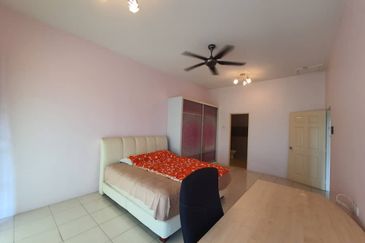 Taman Lapangan Siber