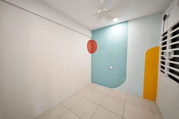 Manhattan Condominium