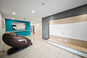 Manhattan Condominium