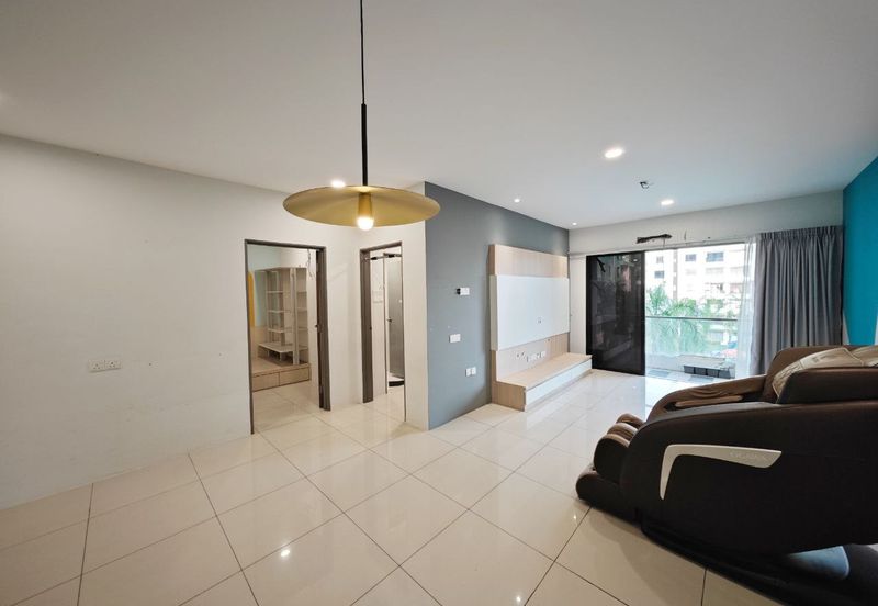 Manhattan Condominium