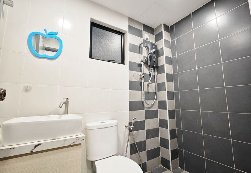 Manhattan Condominium