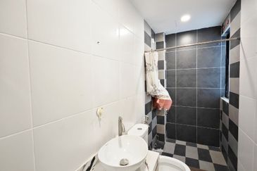 Manhattan Condominium