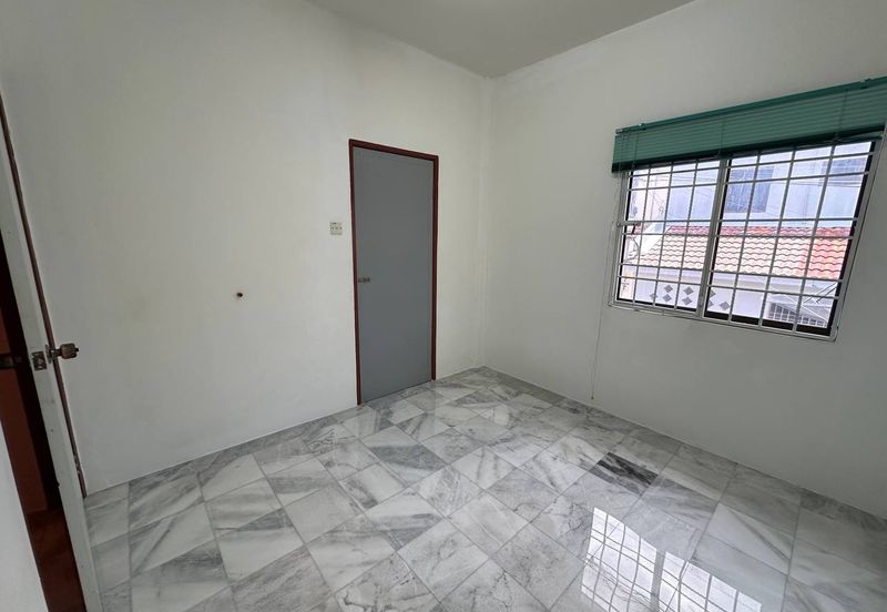 Tasek Double Storey Terrace House