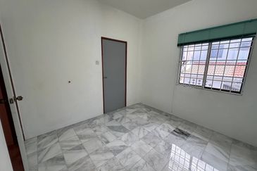 Tasek Double Storey Terrace House