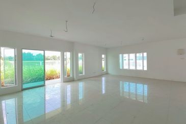 For Sale Botani Green Park Double Storey Cluster Semi D