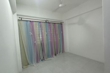 D'Aman Residences, Meru