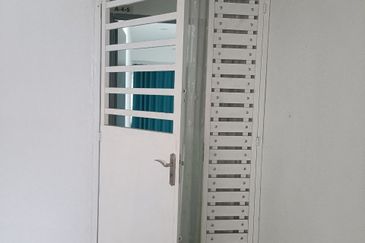 D'Aman Residences, Meru