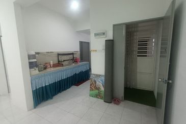 D'Aman Residences, Meru