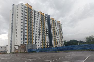 D'Aman Residences, Meru