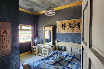 Panorama Lapangan Perdana Flat