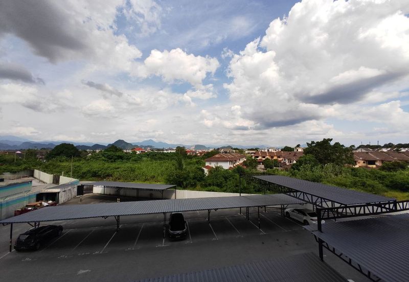 Manhattan Condominium