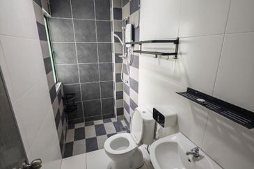 Manhattan Condominium