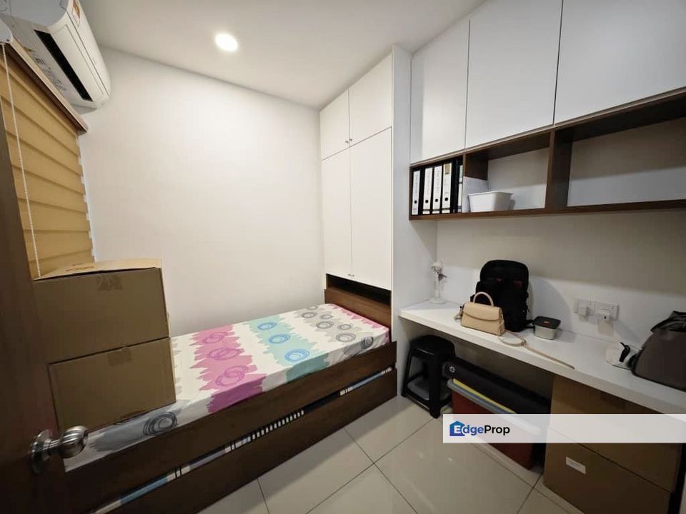 『For Sale』Pengkalan Station 18 Manhattan Condominium, Perak, Ipoh