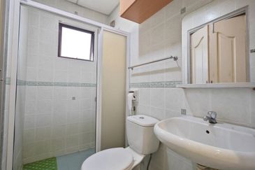 MERU VALLEY RESORT (GOLF VISTA APARTMENT