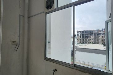 CASA RESIDENCES, CHEMOR