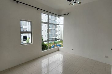 CASA RESIDENCES, CHEMOR