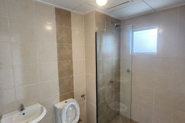 CASA RESIDENCES, CHEMOR