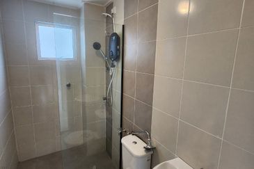 CASA RESIDENCES, CHEMOR