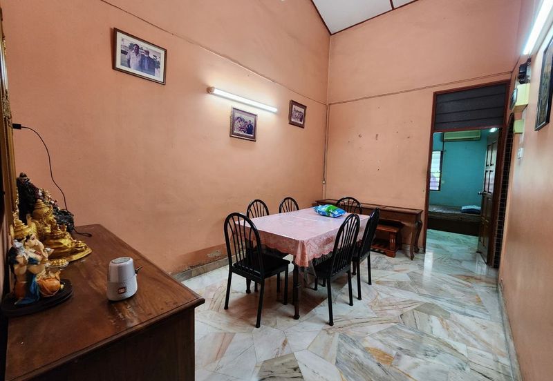 TAMAN TASEK MANIKAVASAGAM