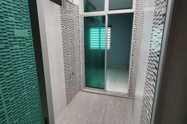 TAMAN LAPANGAN KIARA