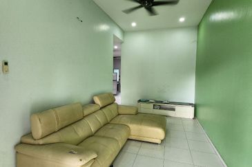 TAMAN LAPANGAN KIARA