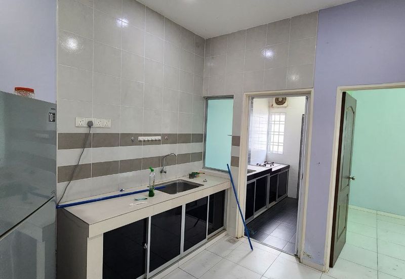 TAMAN LAPANGAN KIARA