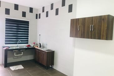 TASEK AVENUE RESIDENT