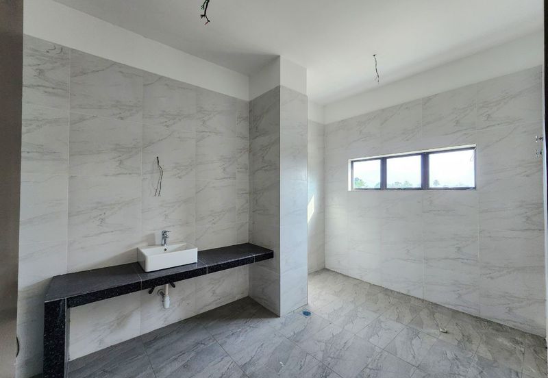 Pengkalan Station 18 Double Storey Bungalow