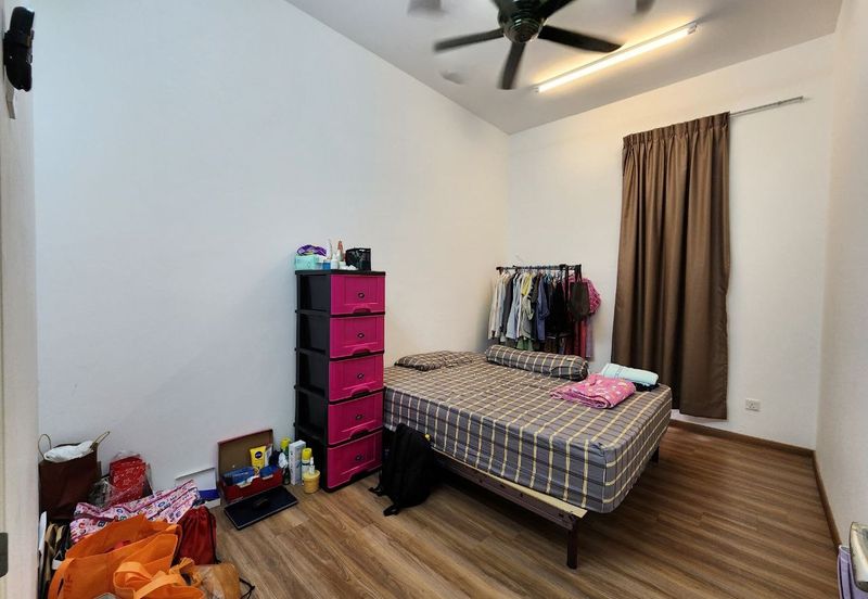 THE COVE HILLSIDE RESIDENCE