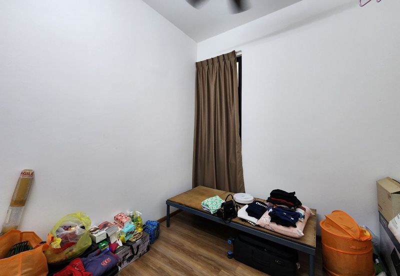 THE COVE HILLSIDE RESIDENCE