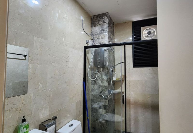 THE COVE HILLSIDE RESIDENCE