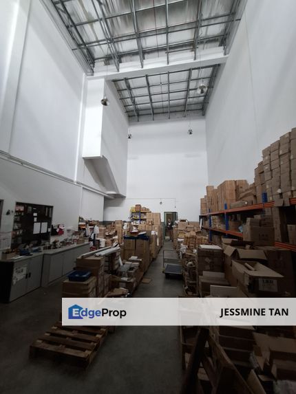 Nice renovated factory in shah alam, Selangor, Shah Alam