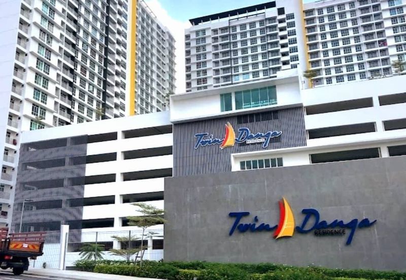 Twin Danga Residence