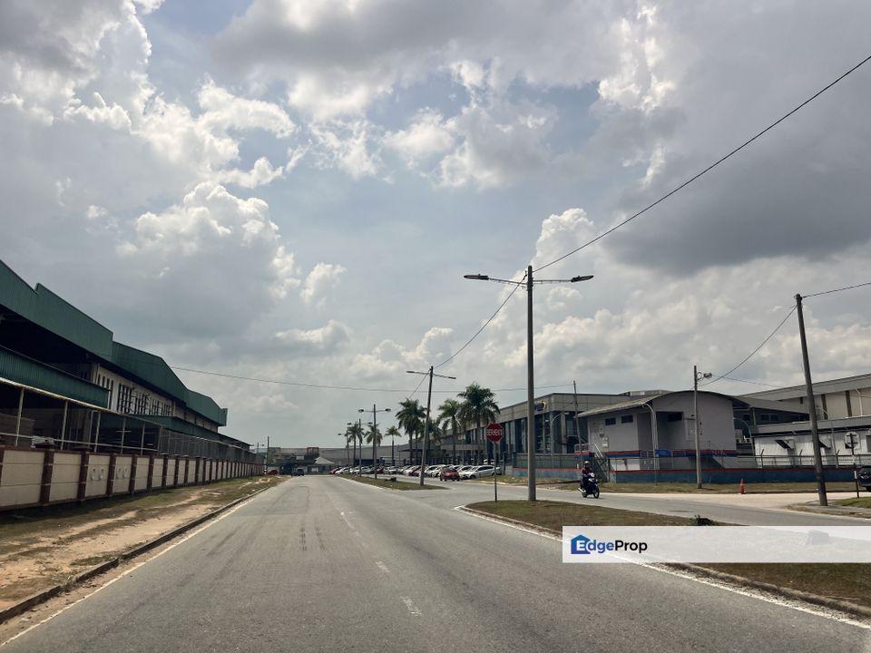 Extended Senai Semi Detached Factory for sale, Johor, Senai