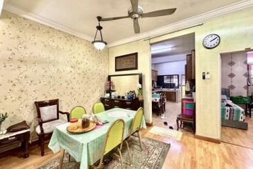 Seksyen 11, Kota Damansara