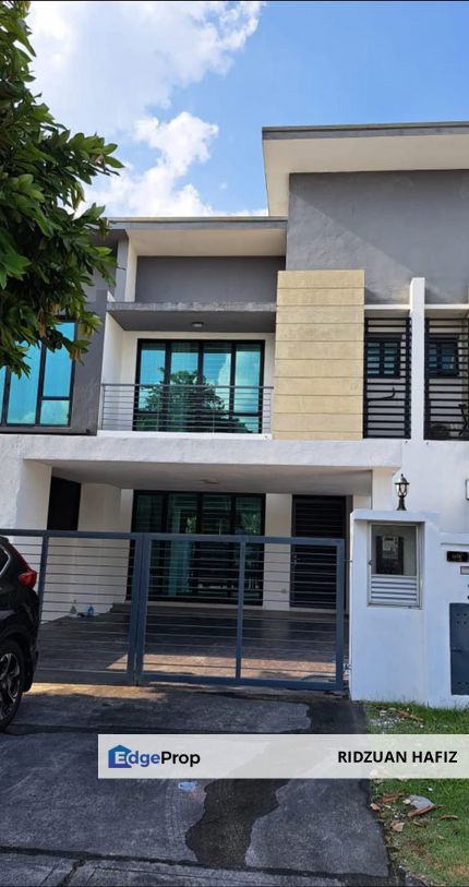 Zircona 2 Storey Facing Open, Selangor, Shah Alam