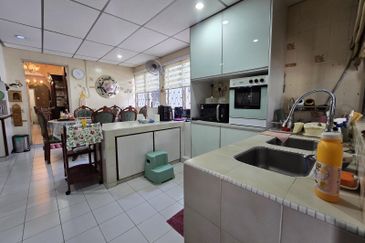 Seksyen 11, Shah Alam