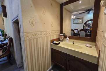 Seksyen 11, Shah Alam