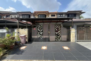 Seksyen 11, Kota Damansara