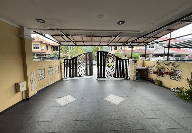 Seksyen 11, Kota Damansara